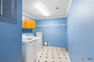 308 Alamogordo Dr, Victoria, TX 77904 - Photo 16