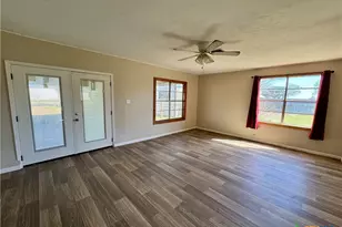 471 Old Goliad Rd, Victoria, TX 77905 - Photo 6