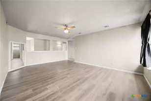 406 Bowen Cir, Copperas Cove, TX 76522 - Photo 32