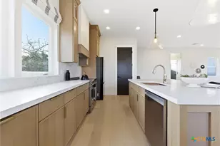 3140 Westview Dr, Canyon Lake, TX 78133 - Photo 6