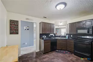 4400 Beach Ball Dr, Killeen, TX 76549 - Photo 10