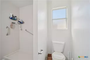 4400 Beach Ball Dr, Killeen, TX 76549 - Photo 16