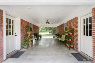 7511 N Lakeview Dr, Salado, TX 76571 - Photo 6