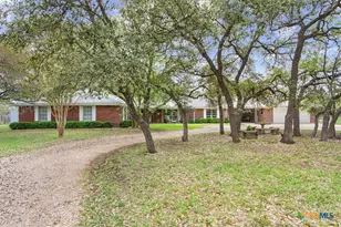 7511 N Lakeview Dr, Salado, TX 76571 - Photo 4