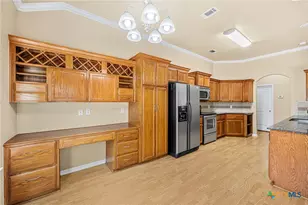 115 Squire Loop, Belton, TX 76513 - Photo 12