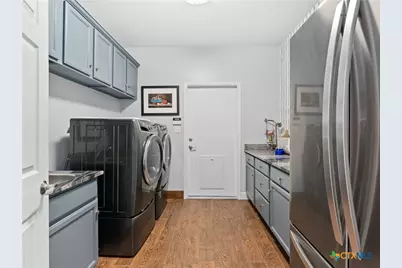 110 Kingsbury, Canyon Lake, TX 78133 - Photo 24