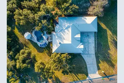 110 Kingsbury, Canyon Lake, TX 78133 - Photo 36