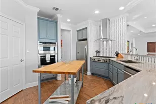 110 Kingsbury, Canyon Lake, TX 78133 - Photo 12