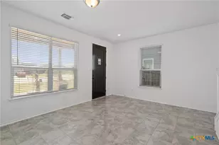 204 Benmyrtle Trl, Georgetown, TX 78626 - Photo 6
