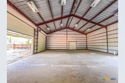 90 Honey Drive, Victoria, TX 77904 - Photo 16