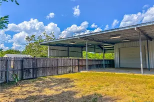 90 Honey Dr, Victoria, TX 77904 - Photo 6