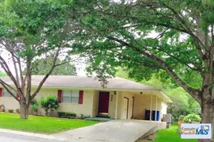 482 Kerlick Ln, New Braunfels, TX 78130 - Photo 1