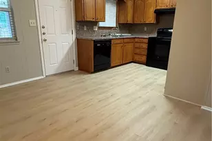 482 Kerlick Ln, New Braunfels, TX 78130 - Photo 6