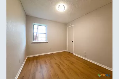 908 Hackberry Street, Copperas Cove, TX 76522 - Photo 14