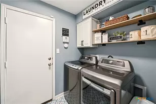 911 Karah, New Braunfels, TX 78130 - Photo 22