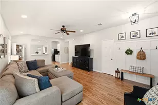 911 Karah, New Braunfels, TX 78130 - Photo 6