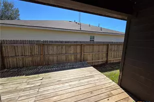 3428 Zachary St, Seguin, TX 78155 - Photo 14