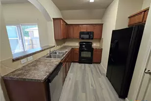 3428 Zachary St, Seguin, TX 78155 - Photo 6