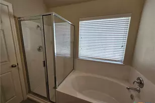 3428 Zachary St, Seguin, TX 78155 - Photo 10