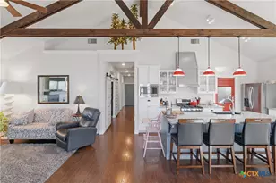 121 Lakeside Dr, Seguin, TX 78155 - Photo 16