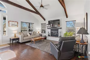 121 Lakeside Dr, Seguin, TX 78155 - Photo 32