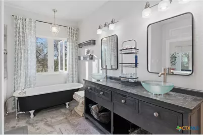 121 Lakeside Drive, Seguin, TX 78155 - Photo 22