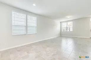 1628 Arbor Knot Dr, Kyle, TX 78640 - Photo 6