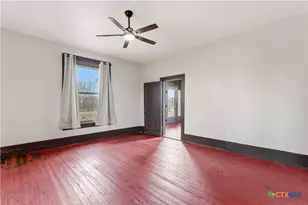 119 County Rd 3007, Lott, TX 76656 - Photo 6