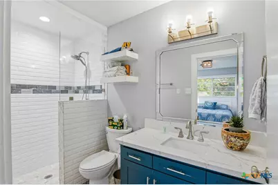 911 W Constitution Street, Victoria, TX 77901 - Photo 26