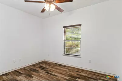 1005 Tripp Lane, New Braunfels, TX 78130 - Photo 10