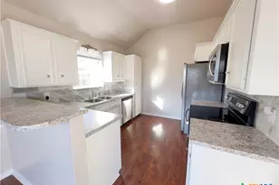 4706 Embers Dr, Killeen, TX 76542 - Photo 2