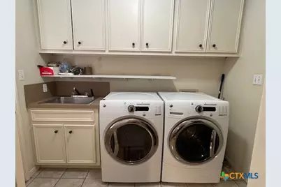 204 Windy Way Drive, Victoria, TX 77904 - Photo 24