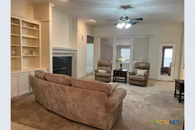 204 Windy Way Drive, Victoria, TX 77904 - Photo 4