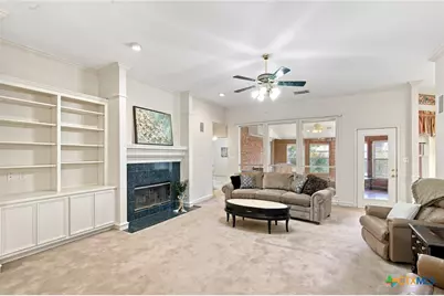 204 Windy Way Drive, Victoria, TX 77904 - Photo 14