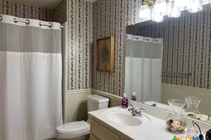 204 Windy Way Dr, Victoria, TX 77904 - Photo 22