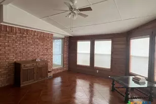 204 Windy Way Dr, Victoria, TX 77904 - Photo 12