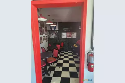 1004 S Key Avenue, Lampasas, TX 76550 - Photo 14