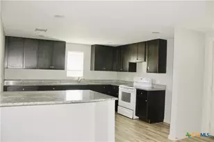 2051 Indian Hills Dr, Spring Branch, TX 78070 - Photo 6