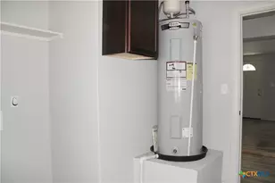 2051 Indian Hills Dr, Spring Branch, TX 78070 - Photo 14