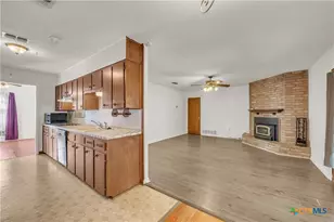 608 Allen St, Copperas Cove, TX 76522 - Photo 6