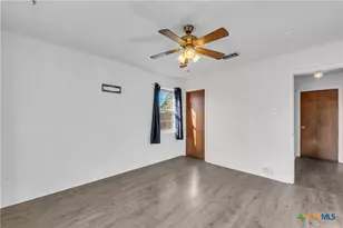 608 Allen St, Copperas Cove, TX 76522 - Photo 18