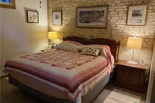 316 S Main St, Seadrift, TX 77983 - Photo 10