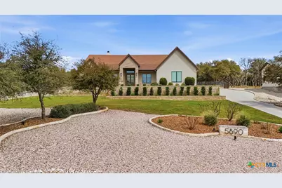 5890 Colin Ridge, New Braunfels, TX 78132 - Photo 2