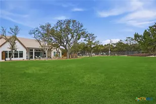 5890 Colin Rdg, New Braunfels, TX 78132 - Photo 4