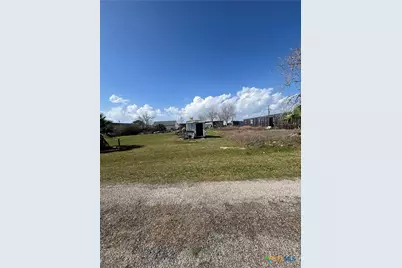 1508 W Tyler Avenue, Port O'Connor, TX 77982 - Photo 6