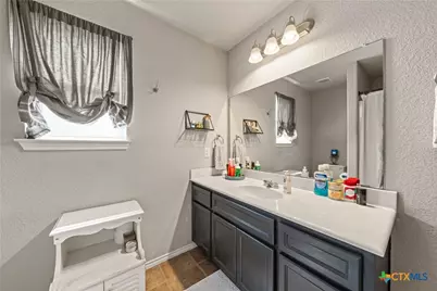 211 McCullough Loop, Temple, TX 76502 - Photo 10