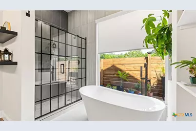 3225 Hawthorne Road, Spring Branch, TX 78070 - Photo 18