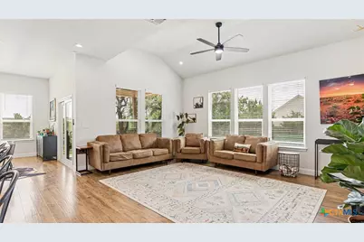 3225 Hawthorne Road, Spring Branch, TX 78070 - Photo 6