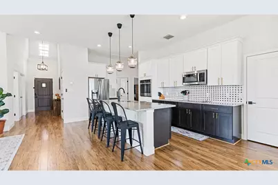 3225 Hawthorne Road, Spring Branch, TX 78070 - Photo 10