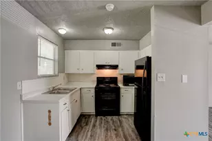 714 Martindale Rd, San Marcos, TX 78666 - Photo 10